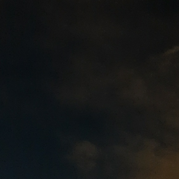 Meet your Posher, Leah - Picture 1 of 1